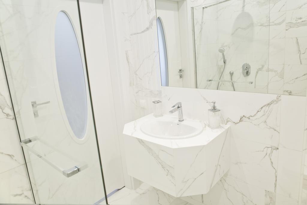 קרקוב Elegant City Center Apartment 7B מראה חיצוני תמונה